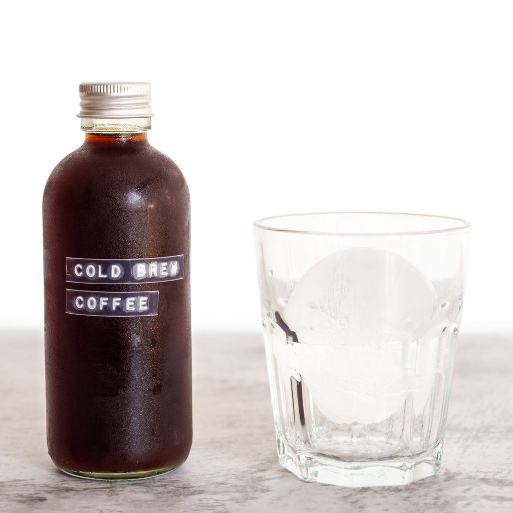 Die Meisterhafte Kaffeezubereitung 4/4: Die Kühle Genießen - Erkunde die Faszinierende Welt des Cold Brew